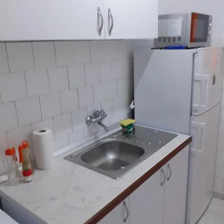 Apartament 3 Camere Semidecomandat Apartamento *